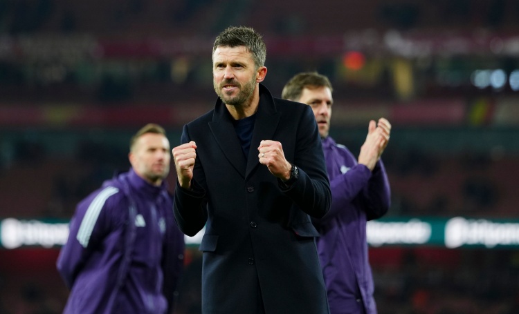 开云体育-TA：与球员首次会面卡里克强调了为曼联效力的荣誉，球队反应积极