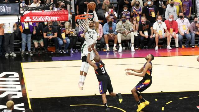 1629521916617056130.jpg 210718065941-restricted-01-milwaukee-bucks-phoenix-suns-07-17-2021-super-tease.jpg